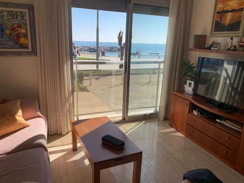 Apart. En 1ra L�nea+pkg Privado