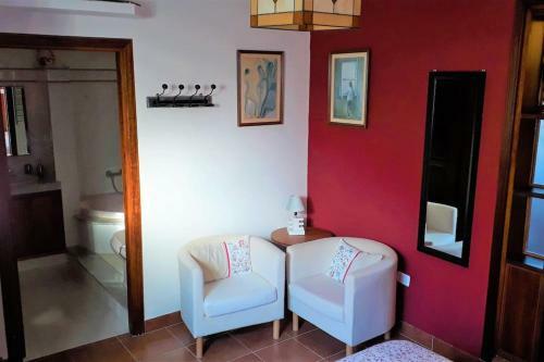 Apartamento Tranquilo En UNA Casa Con Jard�n