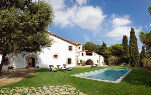 Masia Santa M�nica