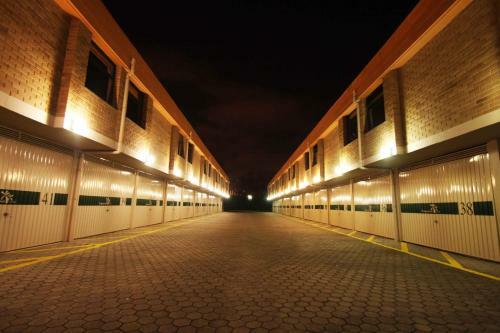 Motel Tropicana