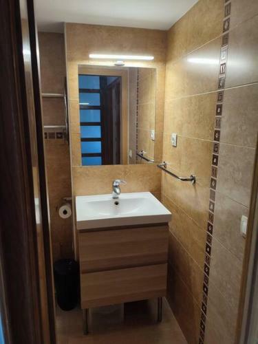 Apartamento Duplex Con Piscina En Rub�