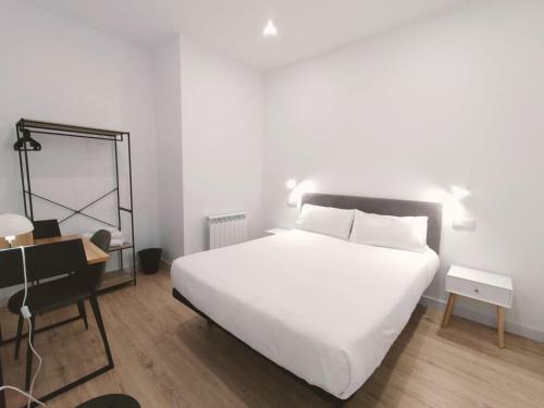 Apartamentos La Brava By Gaiarooms
