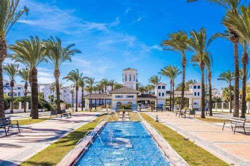 Stunning 2-bed Apartment In La Torre Golf Resort