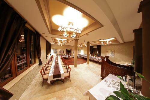 Hostal Korona Park Klewinowo