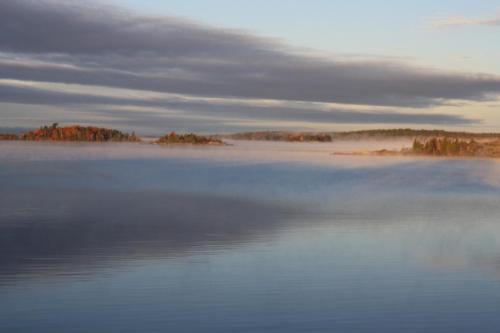 Carolyn Beach Motor Inn