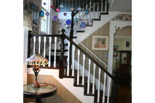 A Boat To Sea Bed & Breakfast