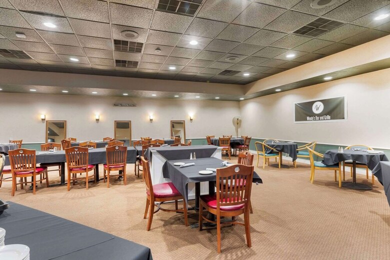 Hotel Holiday Inn Waterloo (seneca Falls)