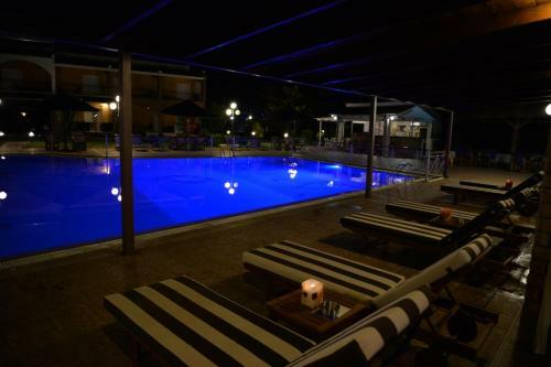 Aparthotel Hotel Kalamitsi Apartments