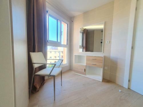 Salou ,apartamento Con Piscina Y Wifi