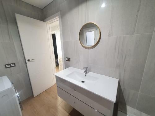 Salou ,apartamento Con Piscina Y Wifi