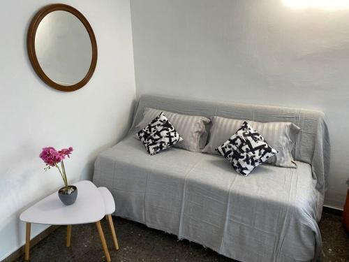 Apartamento Lovely One Bedroom With Terrace And Pool