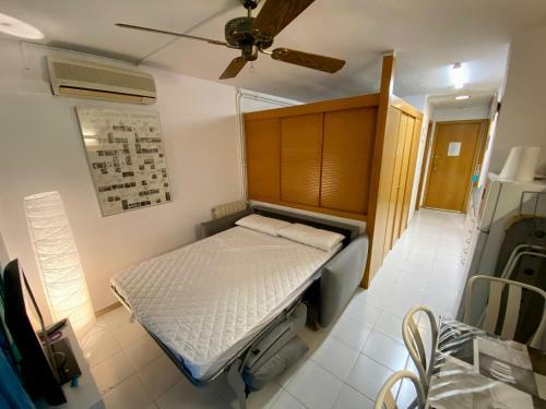 Apartamento Con Servicios, Piscina Y Parking Privado M�x 4 Pax
