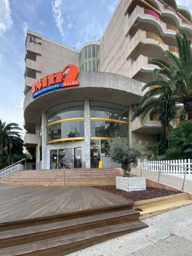 Apartamento Con Servicios, Piscina Y Parking Privado M�x 4 Pax