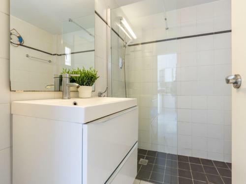 Apartment Miramar Nautic By Interhome