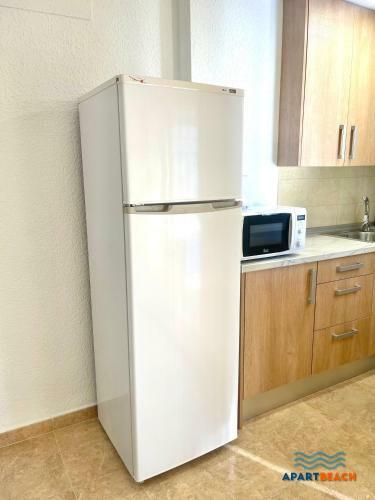 Apartbeach Alboran 421 Piscina Y Climatizado