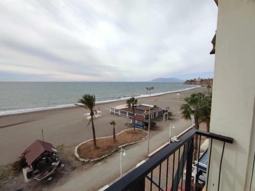 Apartamento Tres Habitaciones Primera L�nea De Playa