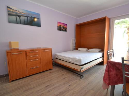 Apartment Flandria-2 By Interhome