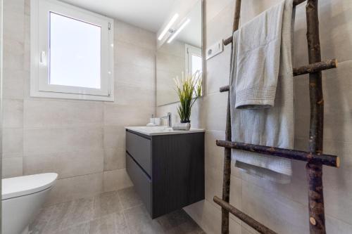 Boooom!!! Apartment With Swimming Pool
