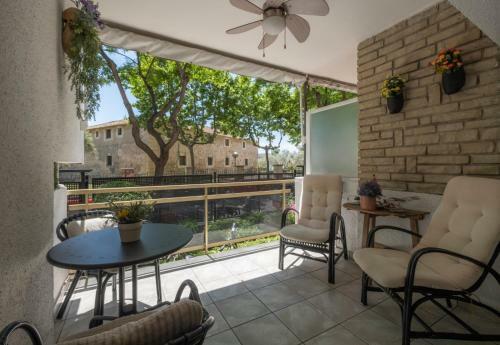 Two-bedroom Apartment In Salou 5 Mins From The Beach