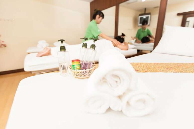New Season Hotel