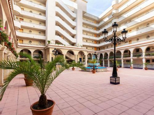 Apartment Cordoba-1 By Interhome