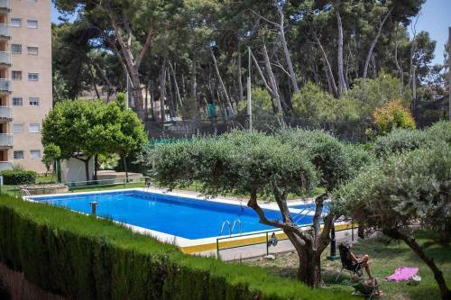 Apartamento Piso Reformado Moderno Piscina Y Jard�n!