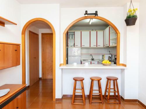 Apartment Jerez-2 By Interhome