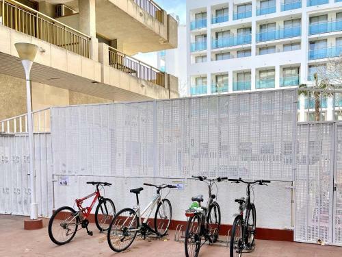 Apartbeach Catalu�a 92 Climatizado Y Junto Playa