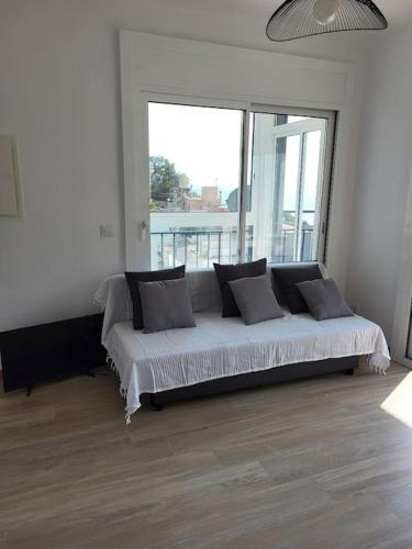 2gir - Sea View And Garden Apartment