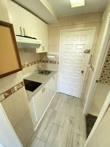 Apartamento Studio Avec Piscine Et Parking