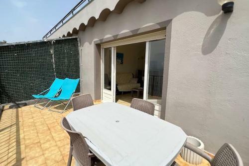 Apartamento En Roses Con Preciosas Vistas Del Mar Ap1