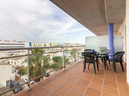 Apartamento Roses, 2 Dormitorios, 4 Personas - Es-228-166