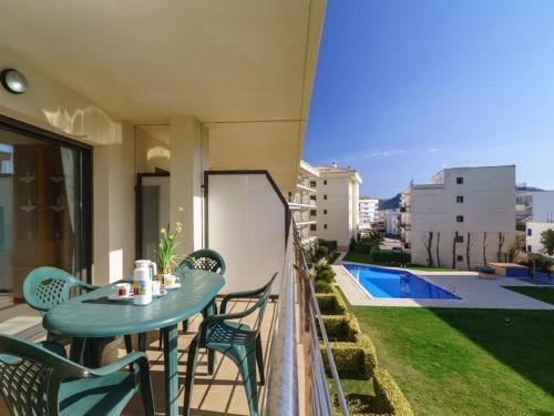 Apartamento Roses, 2 Dormitorios, 6 Personas - Es-258-13