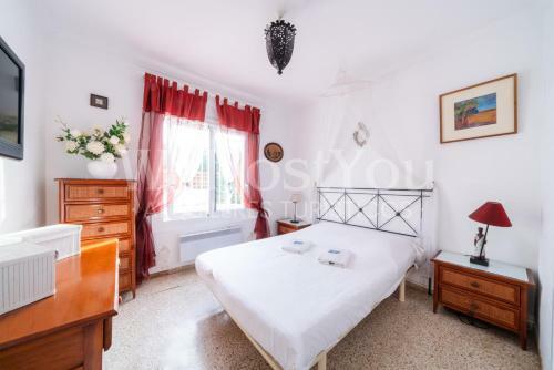 Wehostyou - Belle Maison Roses, Mas Bosc� 12