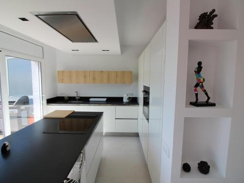 Casa Roses, 3 Dormitorios, 6 Personas - Es-258-82