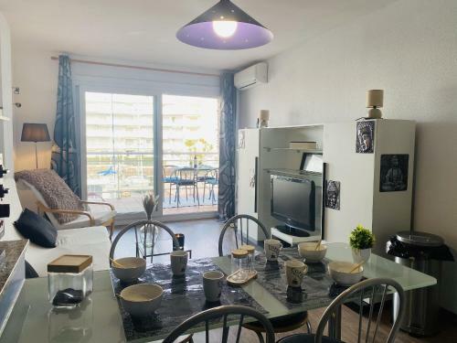 Apartamento Roses, 1 Dormitorio, 4 Personas - Es-228-174