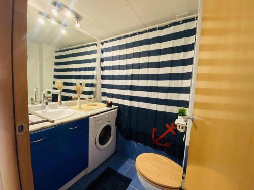 Apartamento Roses, 1 Dormitorio, 4 Personas - Es-228-174