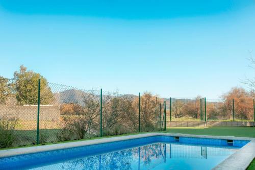 Apartamento �tico Cerca De La Playa Con Piscina - Roses
