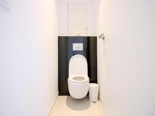 Apartamento Roses, 2 Dormitorios, 4 Personas - Es-228-117