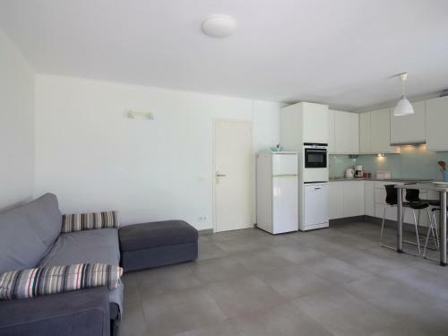 Apartamento Roses, 2 Dormitorios, 6 Personas - Es-228-124