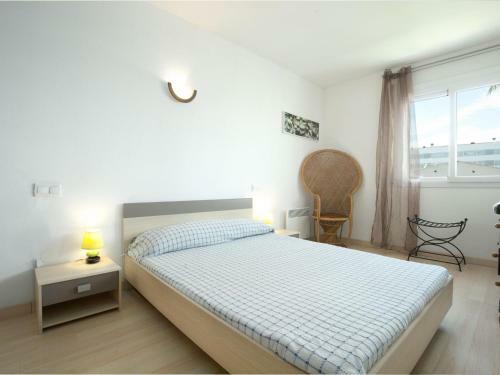 Apartamento Roses, 2 Dormitorios, 5 Personas - Es-228-119