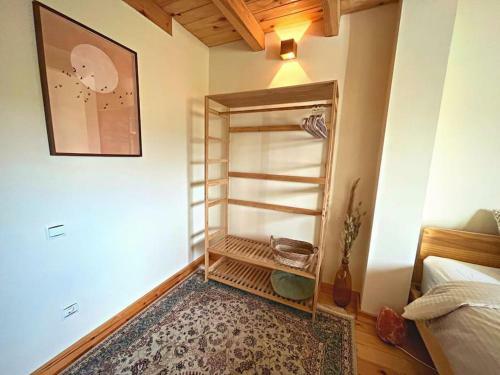 Sunset Mountain-view Villa With Garden & Pool