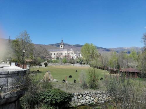 Casa Con Jard�n En Rascafr�a