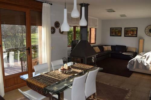 Casa Con Jard�n En Rascafr�a