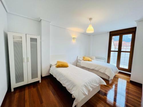 Excelente Apartamento Con Garaje Y Piscina