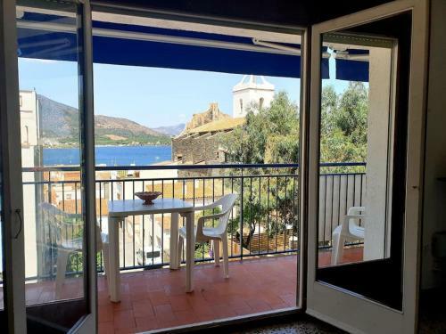 Estribor, Apartament C�ntric G5