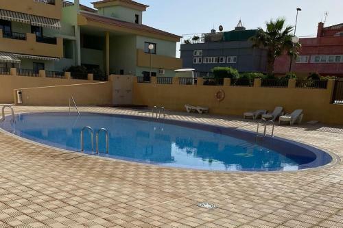 Apartamento Duplex Con Piscina Cerca Del Mar