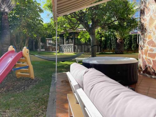 Preciosa Casa Con Jard�n Privado