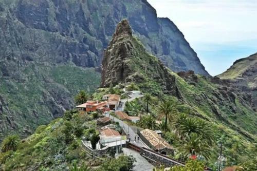 Apartamento Central Studio With Sea View Balcony!