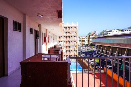Apartamento Modern Studio Close To The Beach With Pool